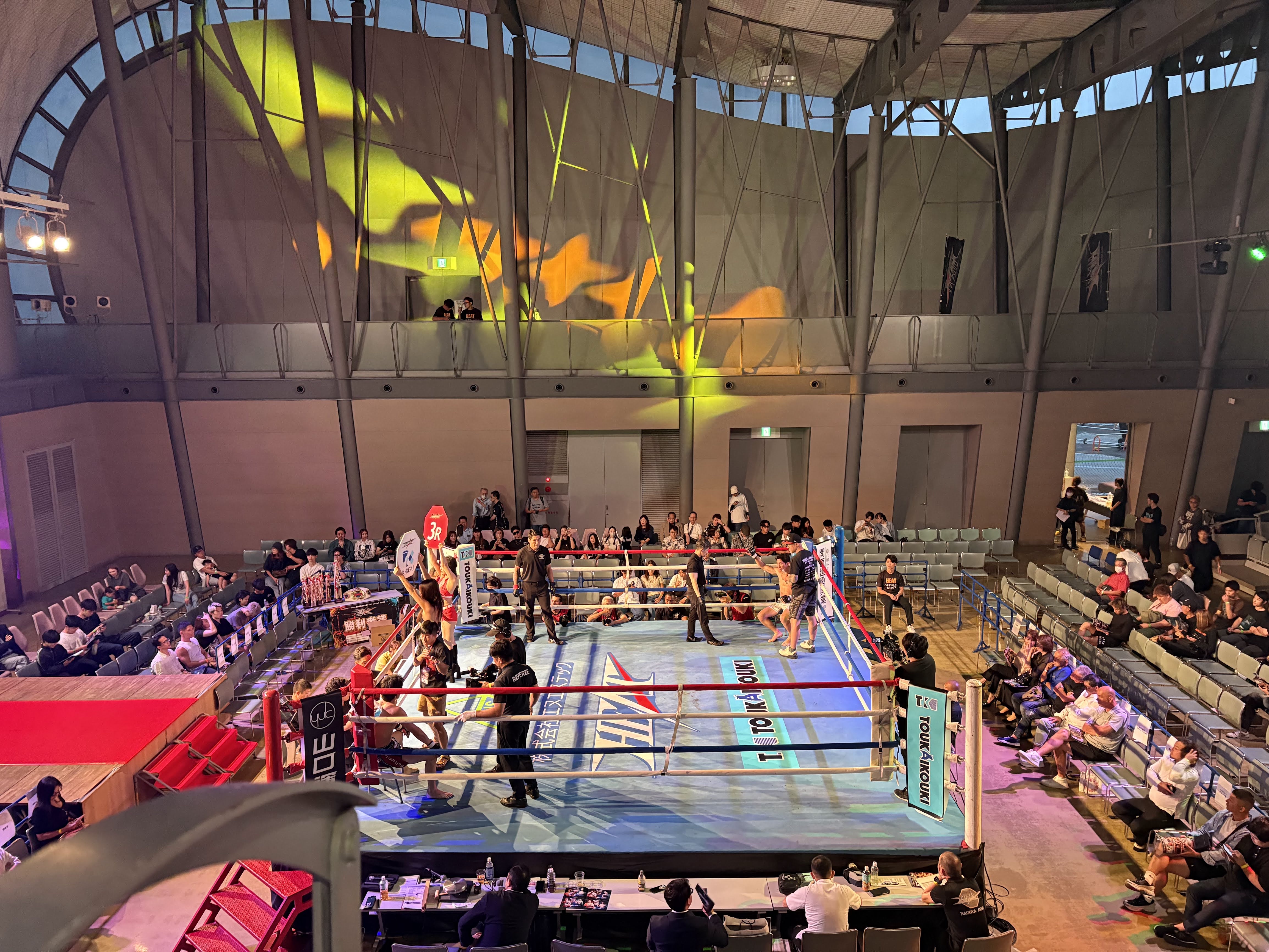 ステージ照明施工事例